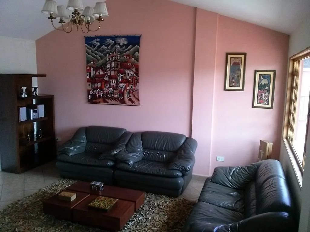 Balcon De La Cuenca Apartment Quito