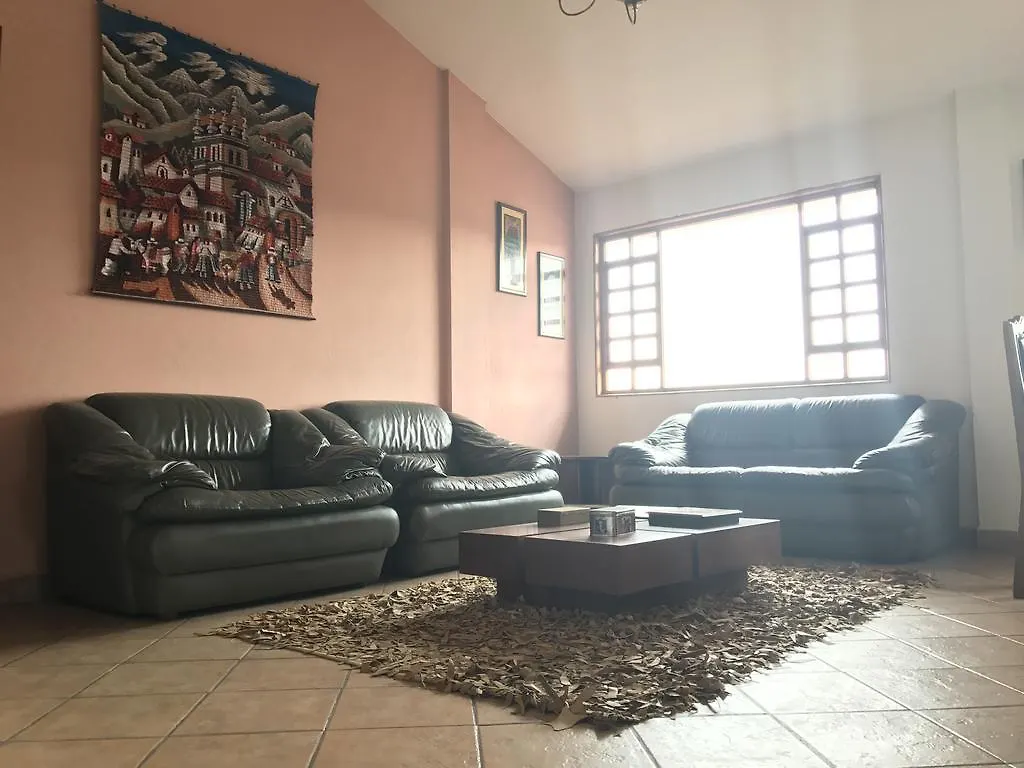 Balcon De La Cuenca Apartment Quito Ecuador