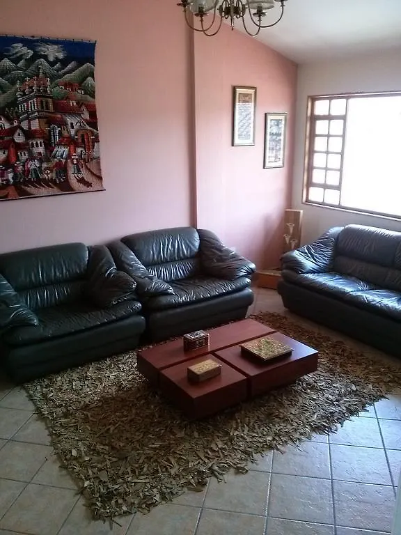 Balcon De La Cuenca Apartment Quito